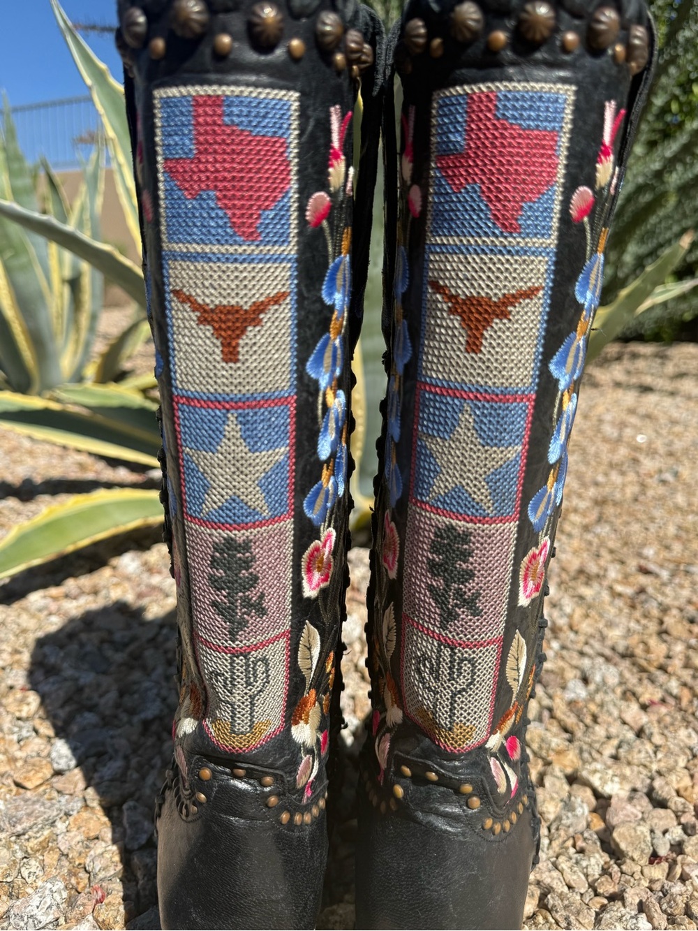 Black Embroidered Women's UT Austin Western Allens Boots Size 6 Worn only once! - Picture 10 of 16